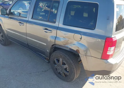 2014 Jeep Patriot Sport из США, поврежденный, VIN 1C4NJRBB3ED523051